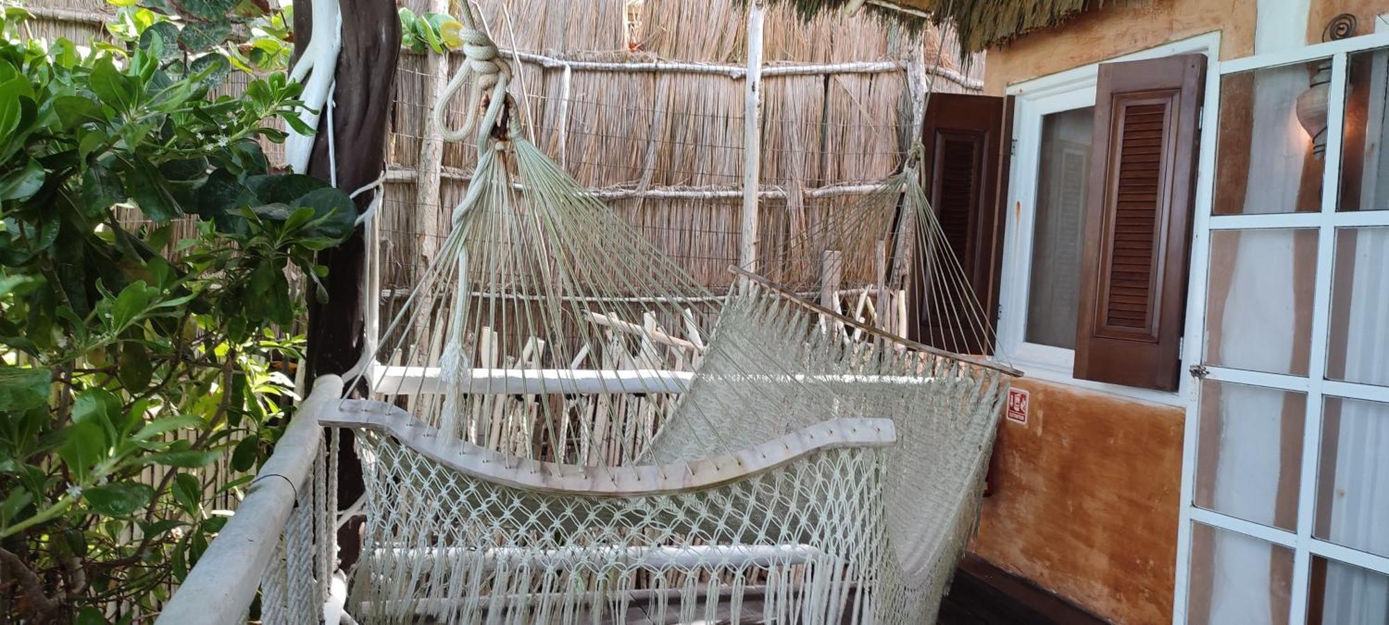 Villa Las Estrellas Tulum - Located At The Party Zone Ruang foto